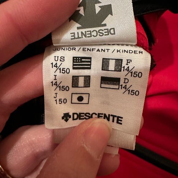 Descente Unisex Ski Half Pant with removable Suspenders Black - Picture 6 of 8